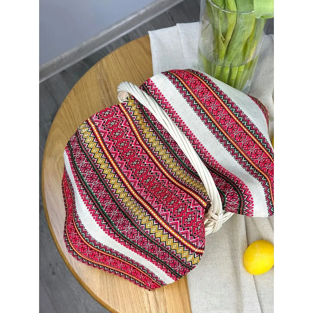 Комплект Пасхальная корзина Буковина (маленькая) с льняным полотенцем 45х30 см Грация (красный) и свечой - фото 7