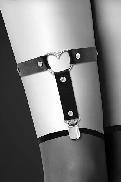 Гартер на ногу Bijoux Pour Toi With Heart Black, S-L (чорний)