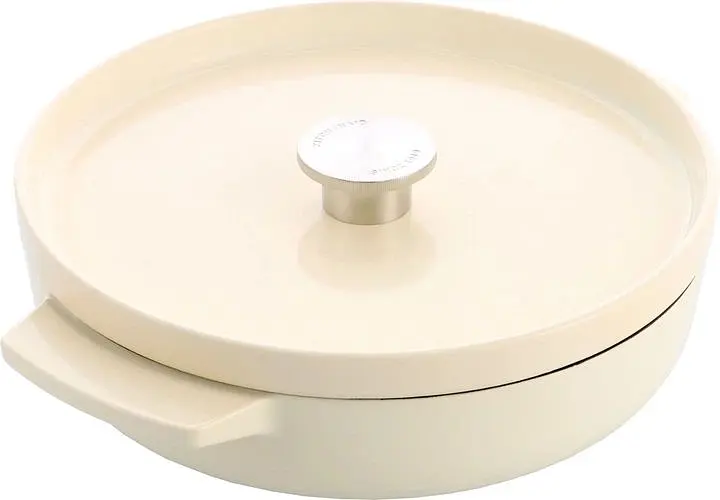 Сотейник чавунний з кришкою KitchenAid 26 см 2,77 л мигдальний крем