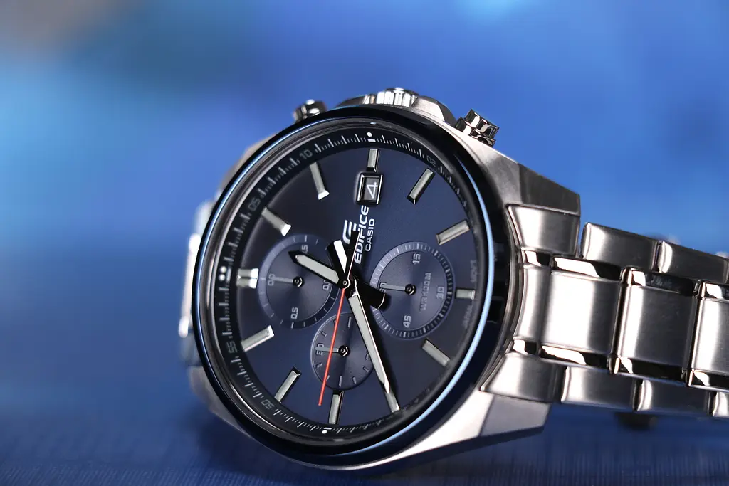 Годинник Casio Edifice EFV-610DB-2AVUEF - фото 3