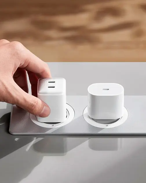 Зарядное устройство блока питания Anker PowerPort 521 Nano Pro Power IQ 2 выхода Type-C белый (A2038G21) - фото 2