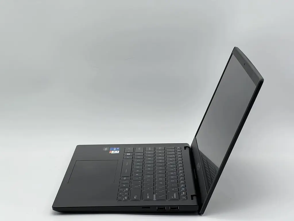 Ноутбук MSI 14" Modern 14 C12M-032US, i5-1235U, 8 GB, 480 GB, Intel Iris Xe Graphics, 1920x1080, IPS (SH2504076) Б/в - фото 2