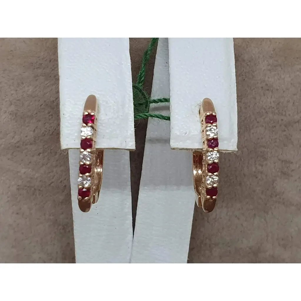 Золоті сережки ЮЗ "Багет" з діамантами та рубінами. 2877 - фото 4