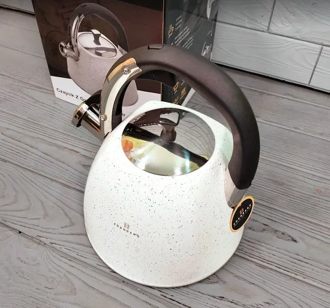 Хороший металлический чайник со свистком нержавеющая сталь с мраморным покрытием Edenberg 3л EB-3541W Белый - фото 3