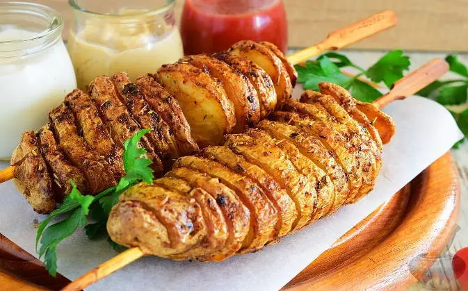 Машинка для спіральної нарізки картоплі Spiral Potato Slicer ∙ Картоплерізка ∙ Овочерізка ∙ Мультирізка спіраллю - фото 3