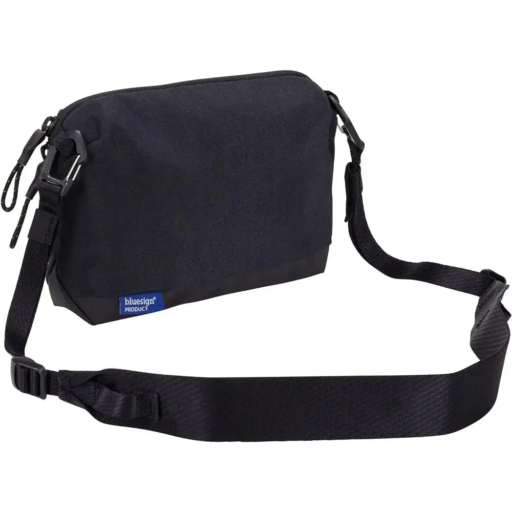 Сумка Thule Paramount Crossbody 2L PARACB-3102 Black - фото 3