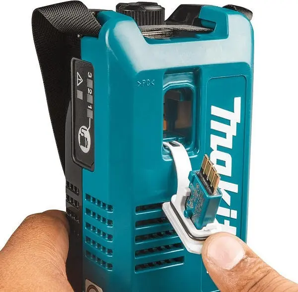 Адаптер Makita WUT02Z для підключення мережевих будівельних пилососів до акумуляторних інструментів Makita з технологією AWS (199773-1) - фото 3