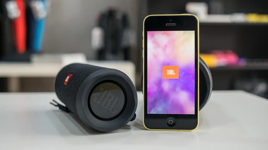 Портативна акустика JBL Flip 5 чорна бездротова (JBLFLIP5BLK) - фото 2