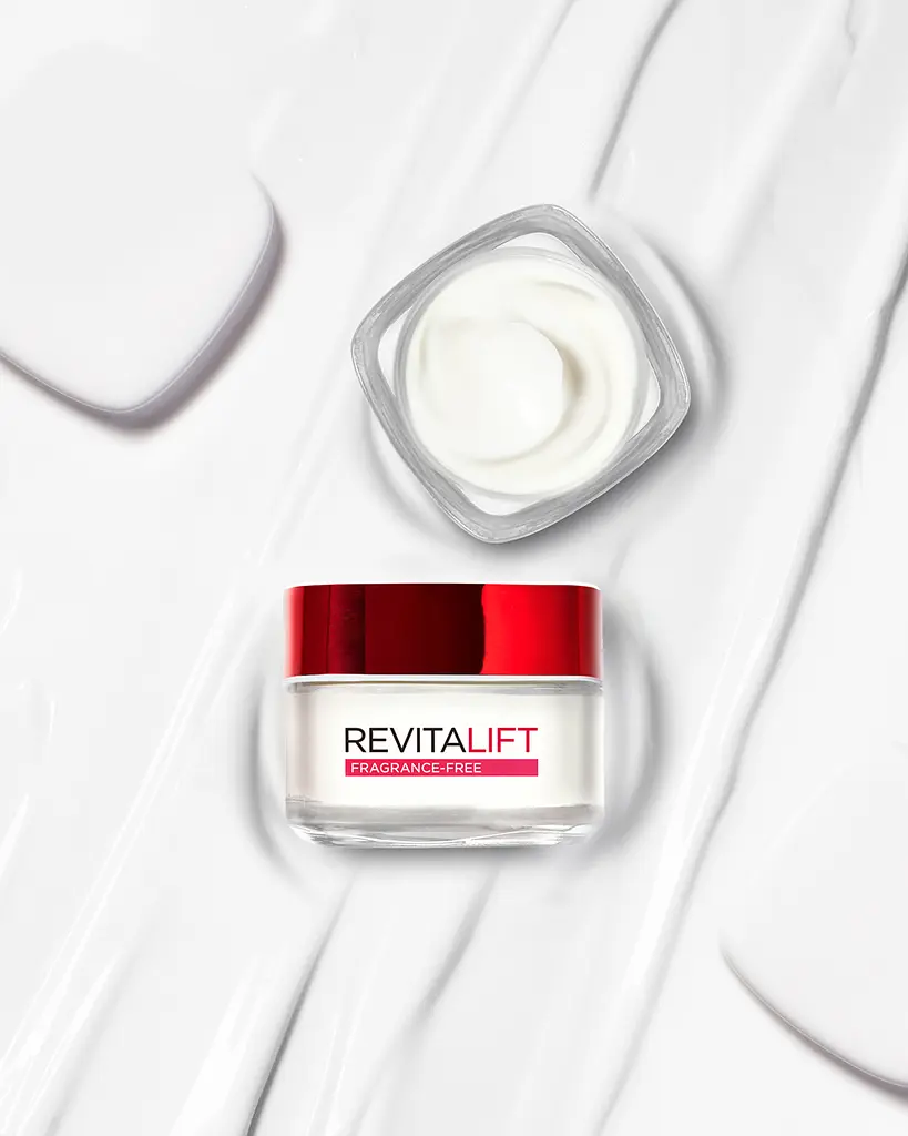Дневной увлажняющий крем-уход L'Oreal Paris Revitalift для разглаживания кожи лица и против морщин, 50 мл (AA271500) - фото 8