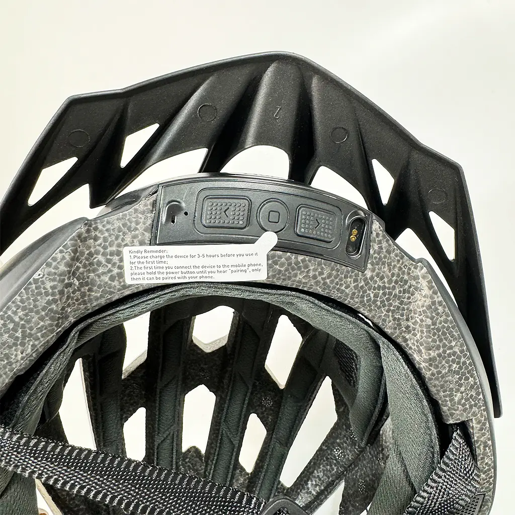 Захисний шолом Livall MT1 NEO (L) Black (58-62см), акустика, мікрофон, сигнали поворотів та стопів, додаток, пульт BR80, Bluetooth (LIV-T0MT1N-5343) - фото 5