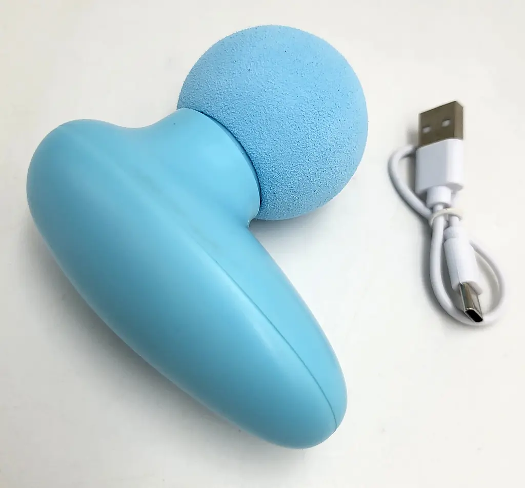 Масажер акумуляторний м'язовий ударний кишеньковий від USB для вібраційного масажу 6 режимів Fascial Gun UKC блакитний - фото 2