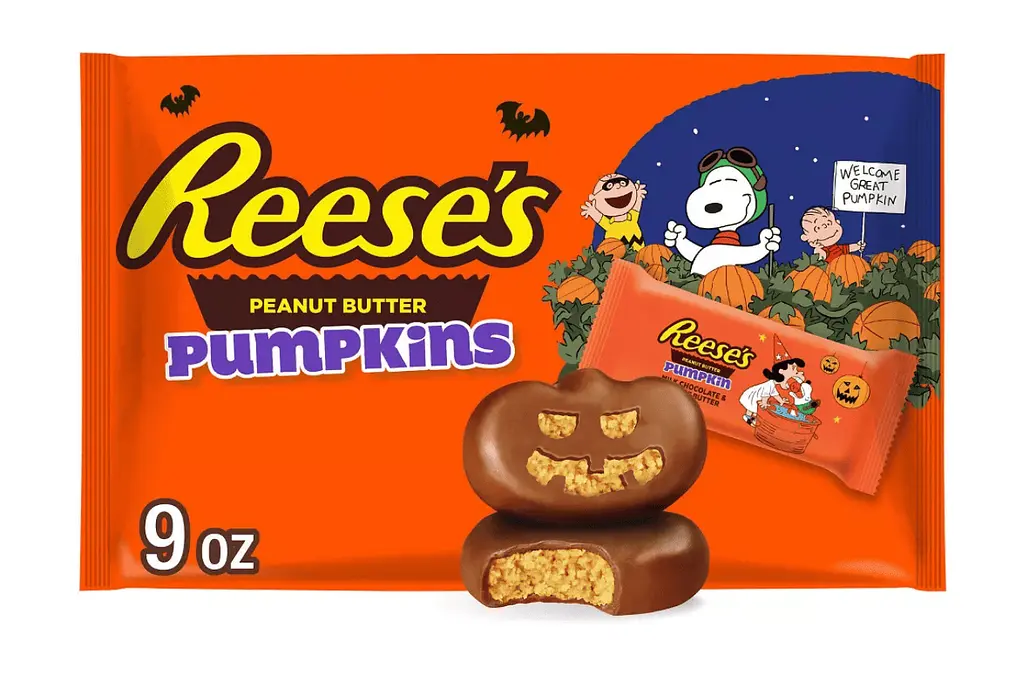 Шоколадні цукерки Reese's Peanut Butter Pumpkins Snoopy and Friends Halloween 255г - фото 2