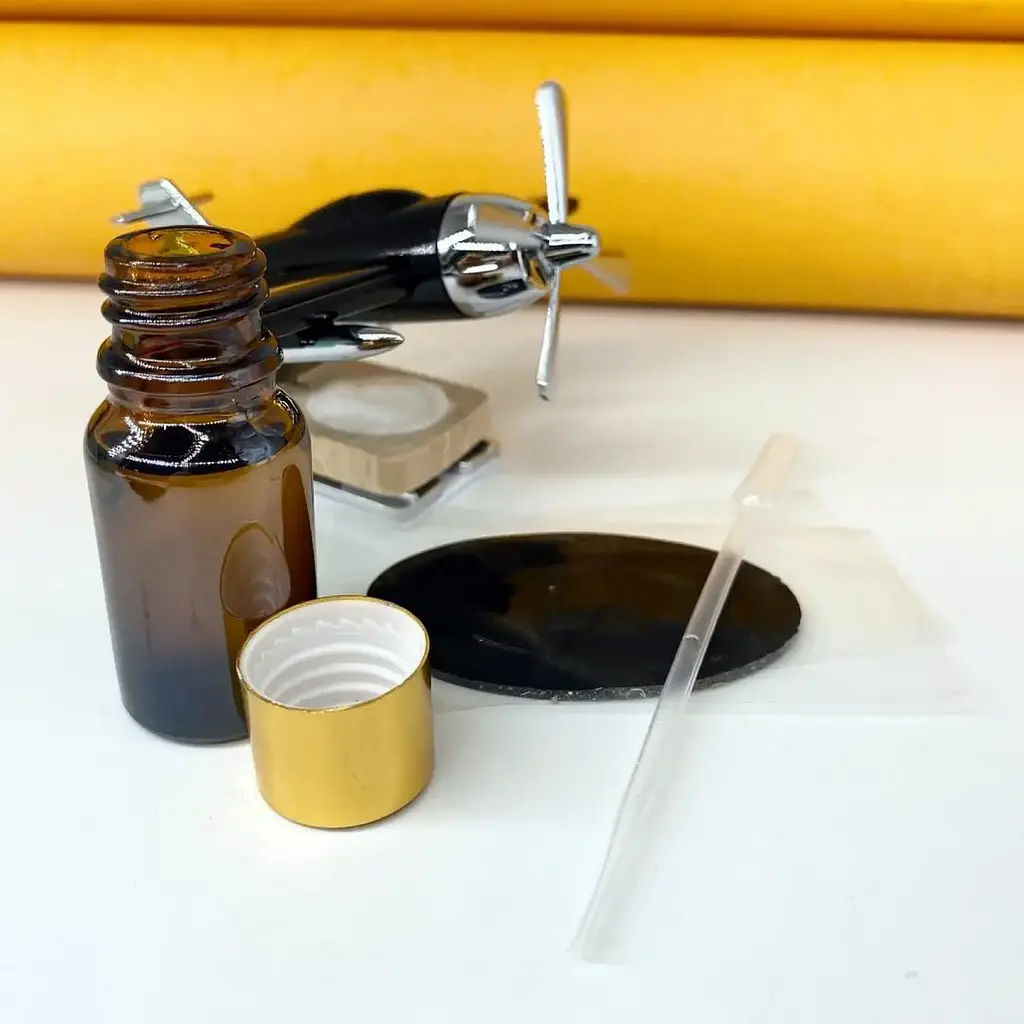 Ароматизатор для автомобіля Літак J5 на сонячних батареях - фото 4