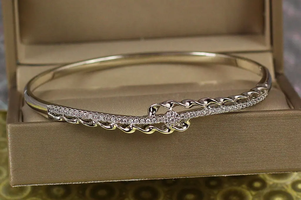 Браслет бенгл Xuping Jewelry Енергія 60 мм 8 мм на руку від 17 см до 19 см сріблястий