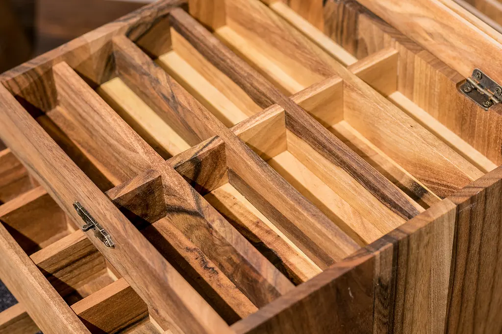 Шкатулка для украшений EcoWalnut с деревянной крышкой и зеркалом M (EB-11.2) - фото 7