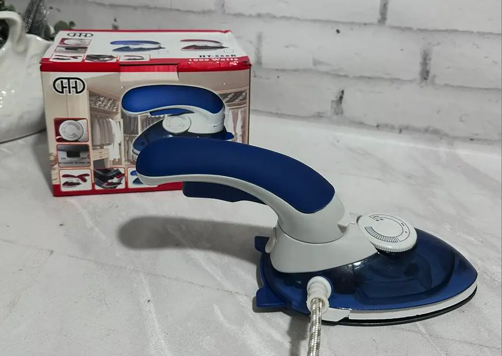 Дорожня міні праска з функцією вертикального відпарювача Mini Steam Iron HT-558B 1000Вт Синій - фото 9