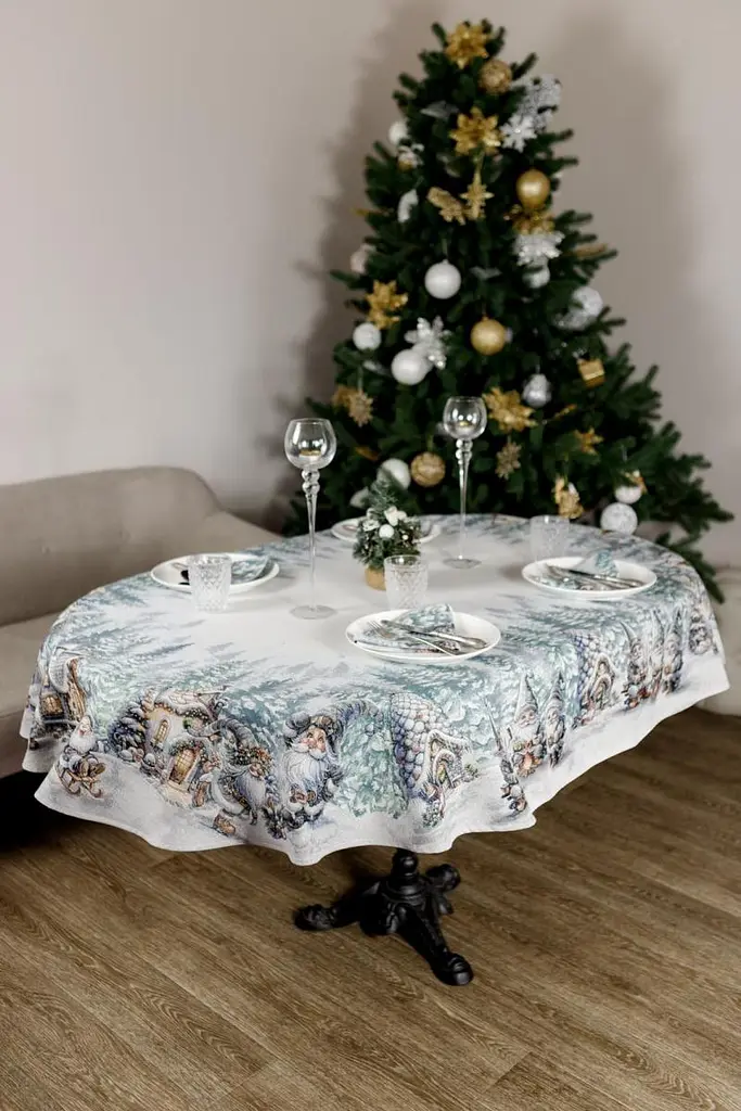 Скатерть Прованс гобеленовая Сказочные гномы 180х135 см (38461) - фото 2