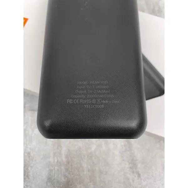 Зовнішній акумулятор WUW павербанк Y111 20000mAh 20W Black - фото 6