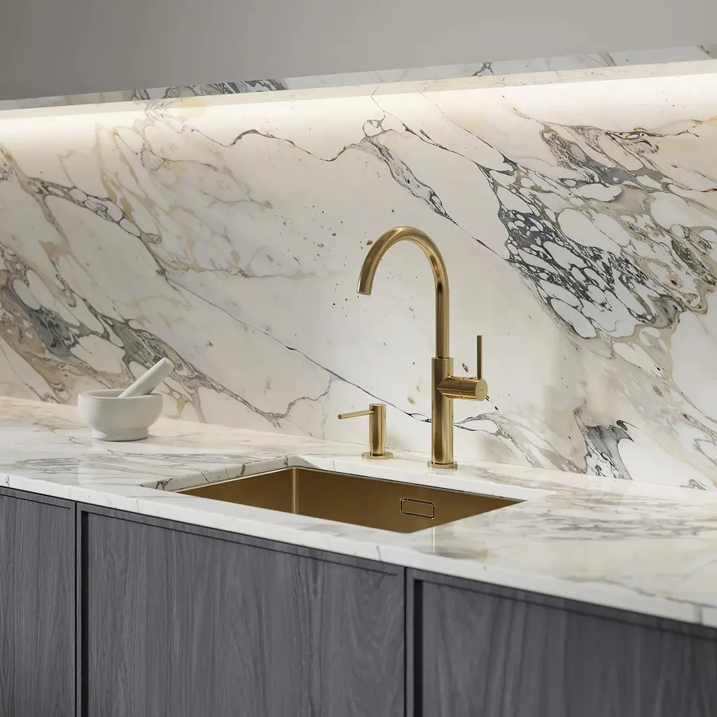 Смеситель для кухни Omnires Tula brushed brass (TL6050BSB) латунь - матовый - фото 3