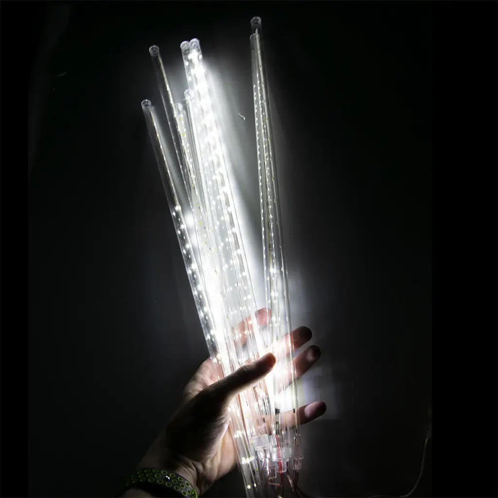Новогодняя гирлянда Метеоритний дождь 288LED 3.1 м белая гирлянда на окна гирлянда бахрома - фото 2