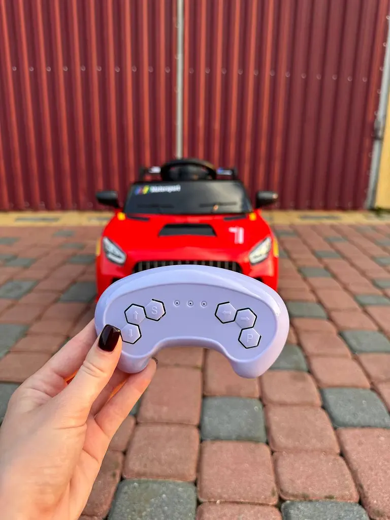 Дитячий спортивний електромобіль кабріолет зі спойлером PRIMA CAR Cabrio 6V 5A (пульт, LED-фари, музика, педаль газу), Червоний - фото 7