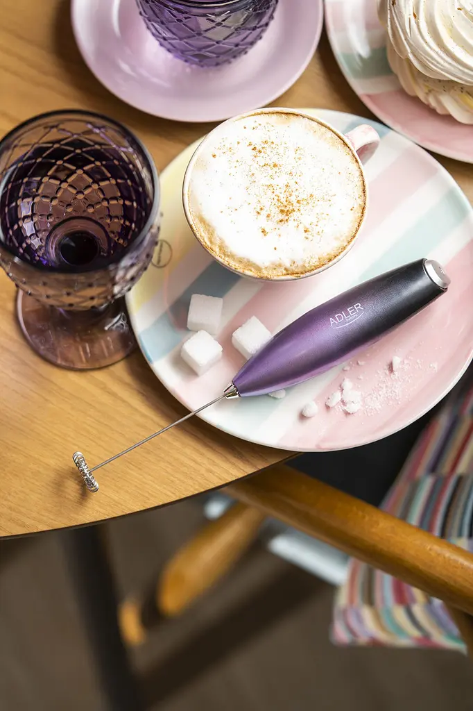 Вспениватель молока на подставке, пеносбиватель Adler AD 4499 (капучинатор, нержавеющая сталь, компактный) - фото 6