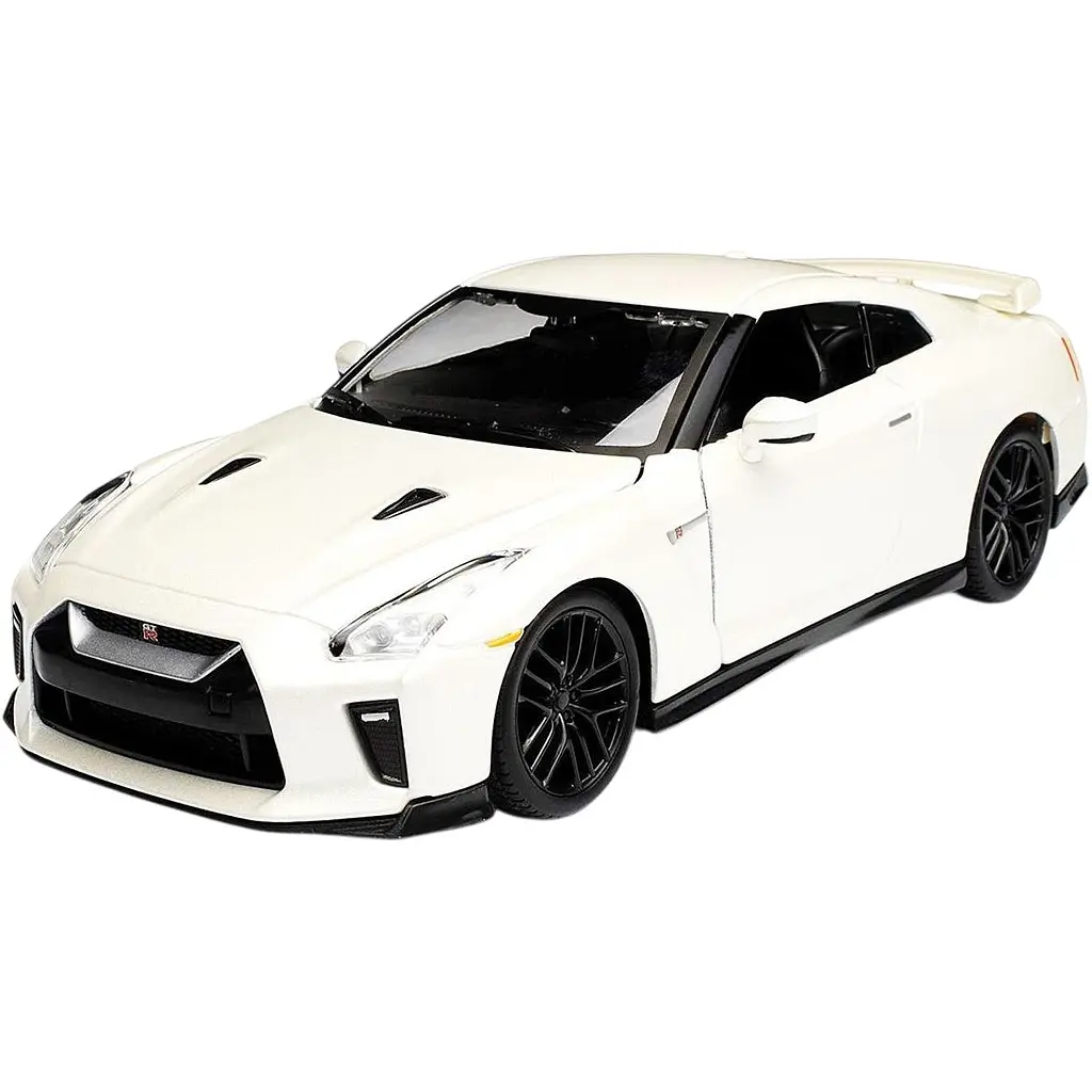 Автомодель Bburago Nissan GT-R 1:24 Metallic White (18-21082) [119115] - фото 1