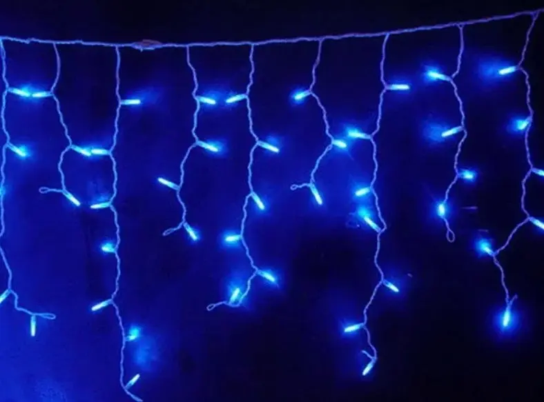 Гирлянда уличная Бахрома 5 м 120 Led (на белом проводе, с переходником) Синяя - фото 4
