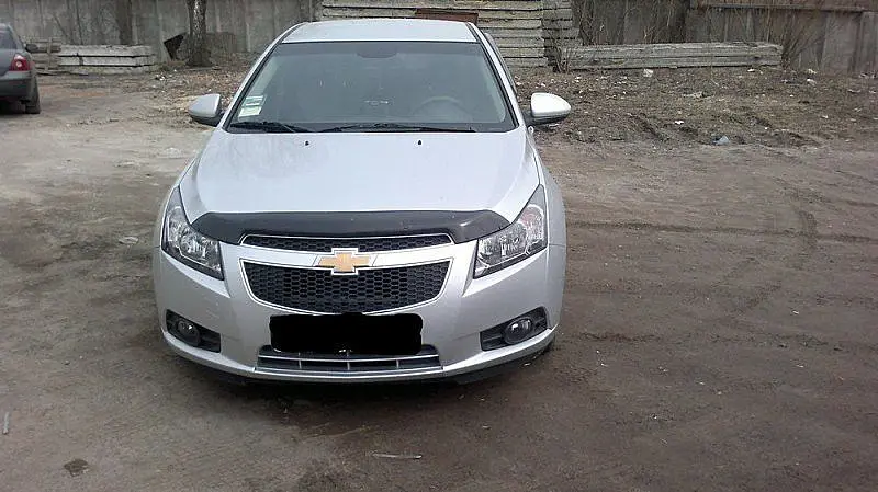 Дефлектор капоту мухобійка Chevrolet Cruze 09- - фото 2
