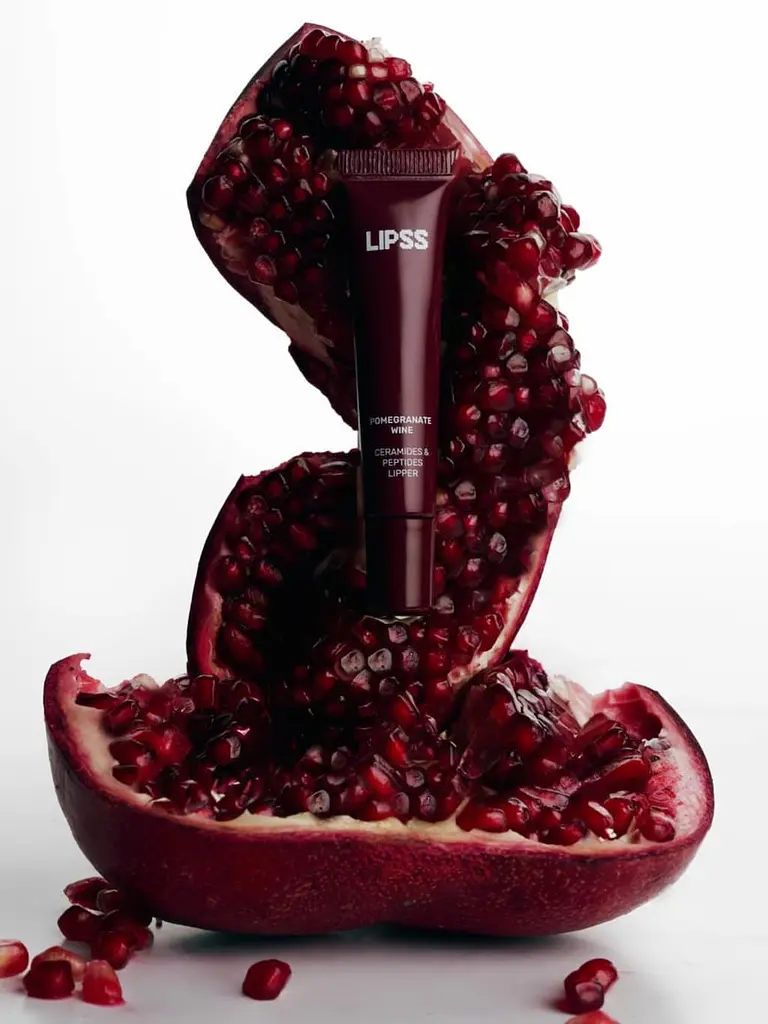 Блеск для губ Гранат Lipss Lipper Lip Gloss - Pomegranate wine 8 мл - фото 3
