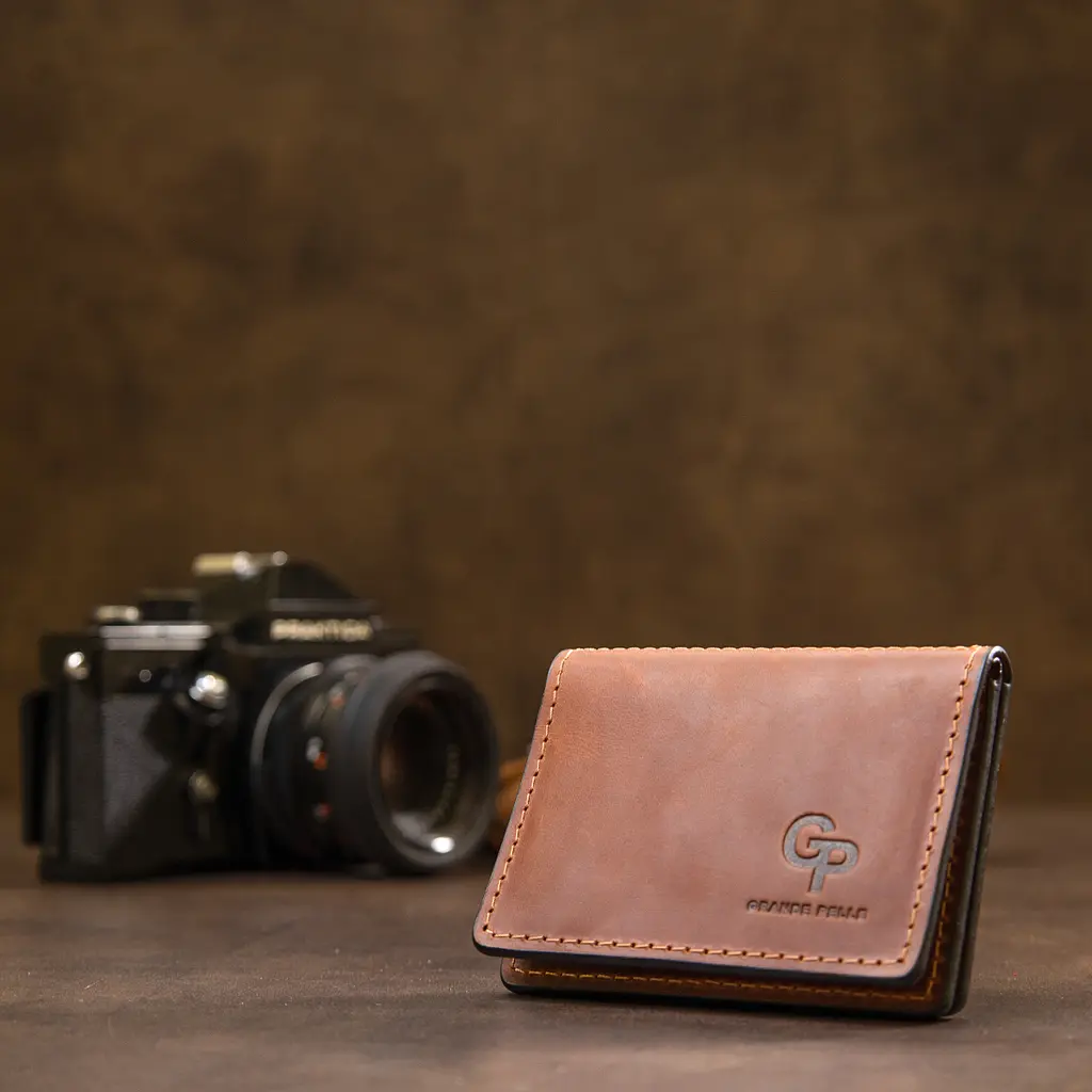 Шкіряна візитниця GRANDE PELLE 10х7х1.5 см acs0018790 - фото 6
