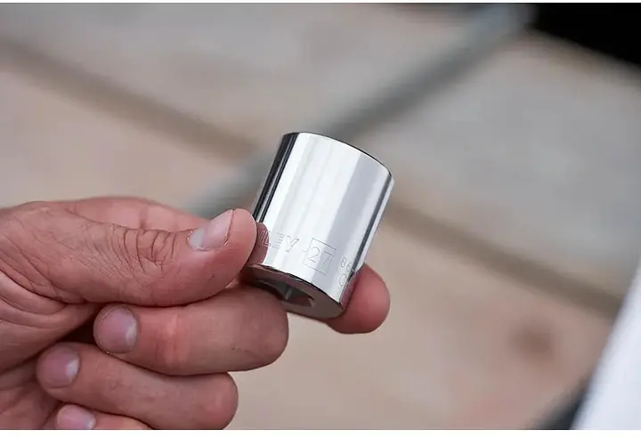 Трещотка с головками Stanley квадрат 3/8 " 72 pубца шаг 5* + 10 торцевых головок (STMT82670-0) - фото 3
