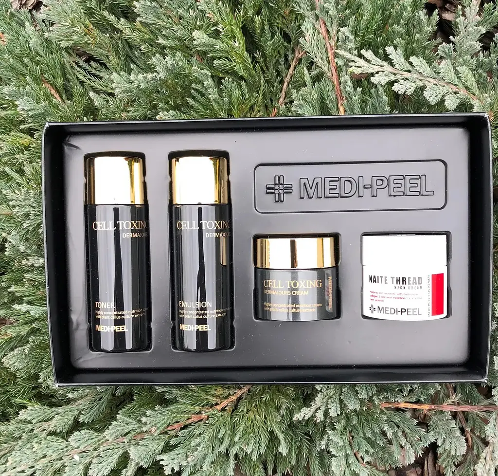 Міні набір зі стовбуровими клітинами для шкіри обличчя CELL TOXING DERMAJOURS TRIAL KIT Medi-Peel - фото 3
