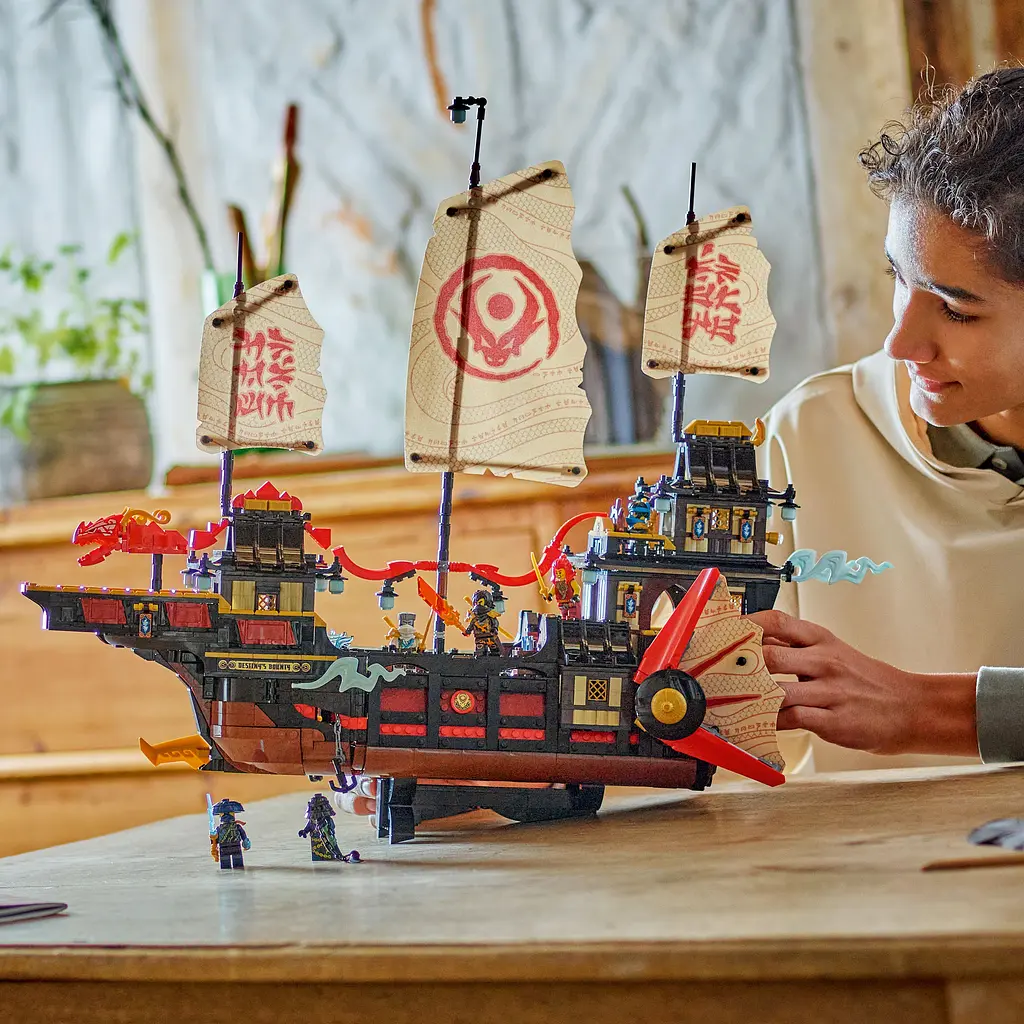 Конструктор LEGO Ninjago Щедрість храму 2387 деталей (71848) - фото 11