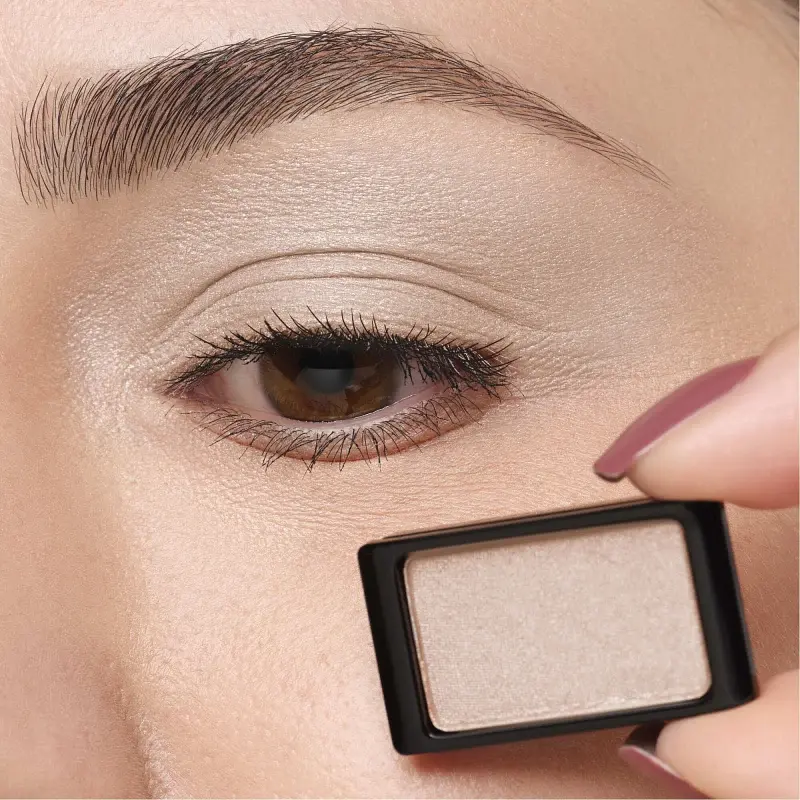 Тіні для повік Artdeco Eyeshadow Pearl тон 28 (Pearly Porcelain) 0.8 г (73414) - фото 2
