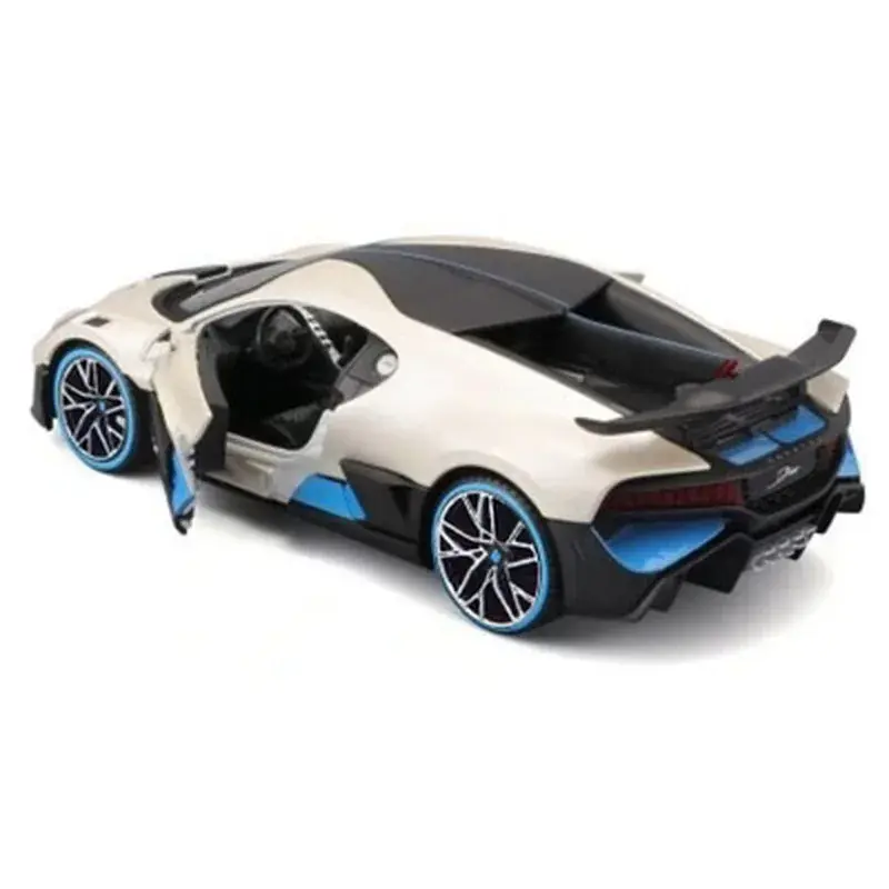 Машина Maisto Bugatti Divo білий 1:24 (31526 met. white) - фото 3