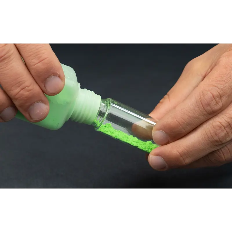Набір маркер-спреїв крейдяних Pica Powder 2020 (9шт), заправка яскраво зелена Refill Pack 2030 (3шт), картонний дисплей - фото 5