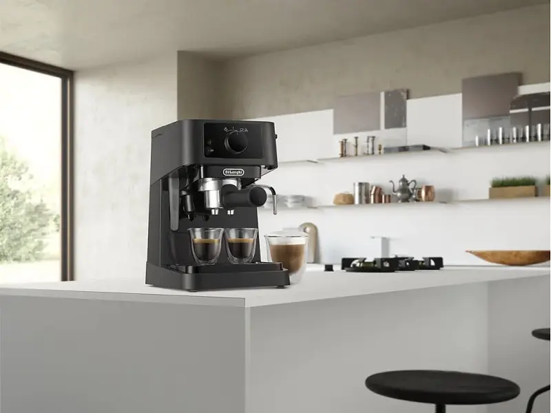 Ріжкова кавоварка еспресо Delonghi EC 230.BK - фото 5