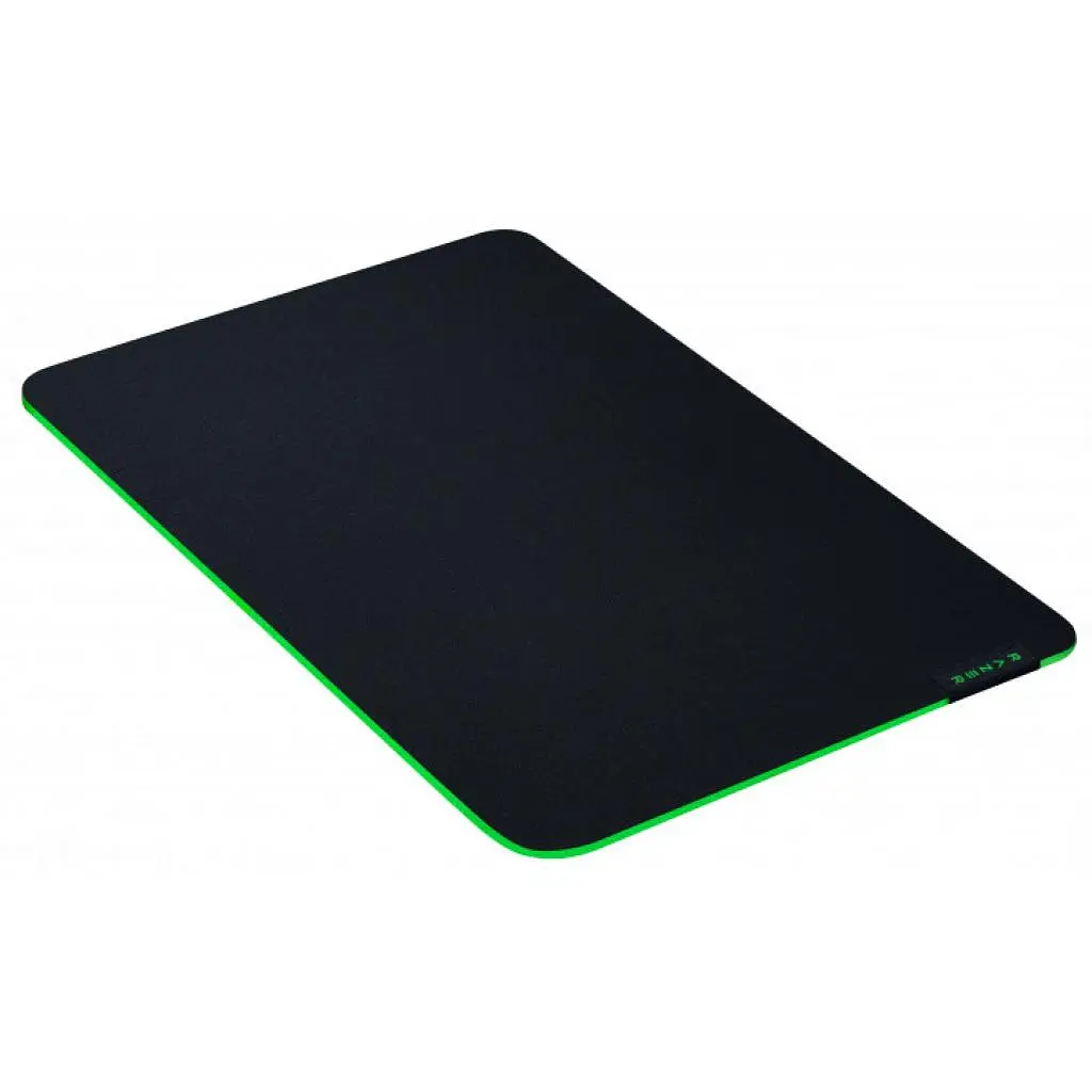 Ігрова поверхня Razer Gigantus V2 Medium (RZ02-03330200-R3M1) - фото 3