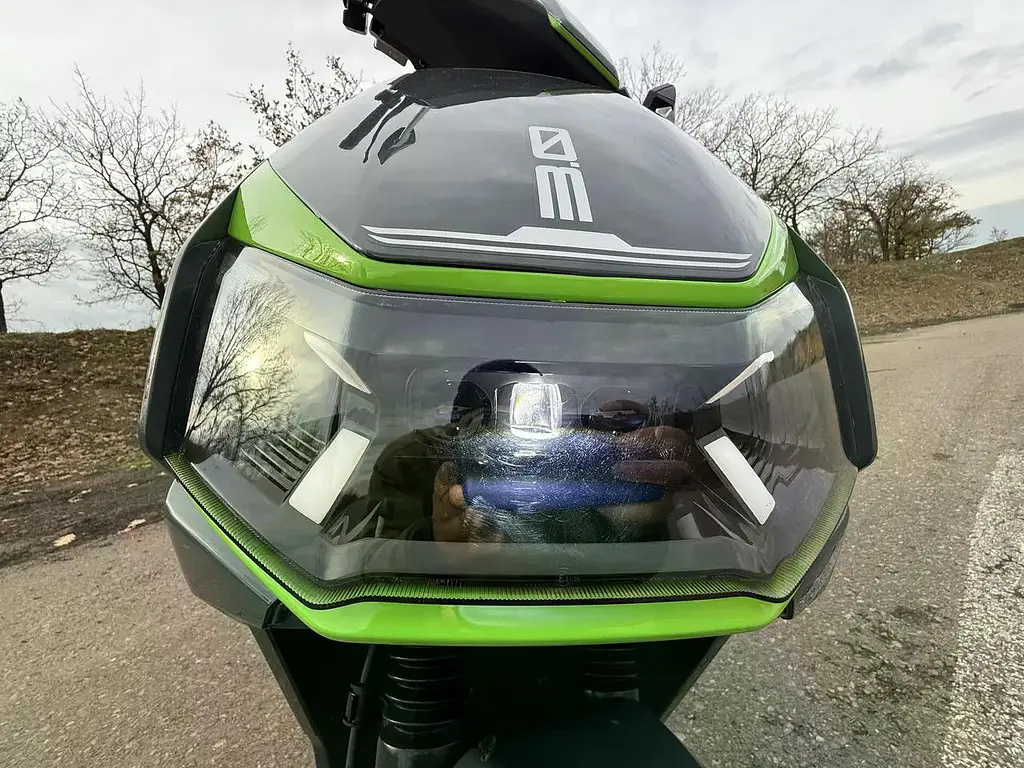 Электроскутер Двухместный Crosser V5 (2500W, 72V/35Ah) Графит - фото 6