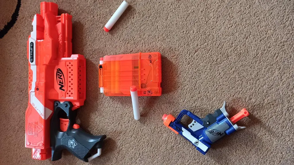 Патрони для бластерів Nerf люмінесцентні 10 шт. - фото 3