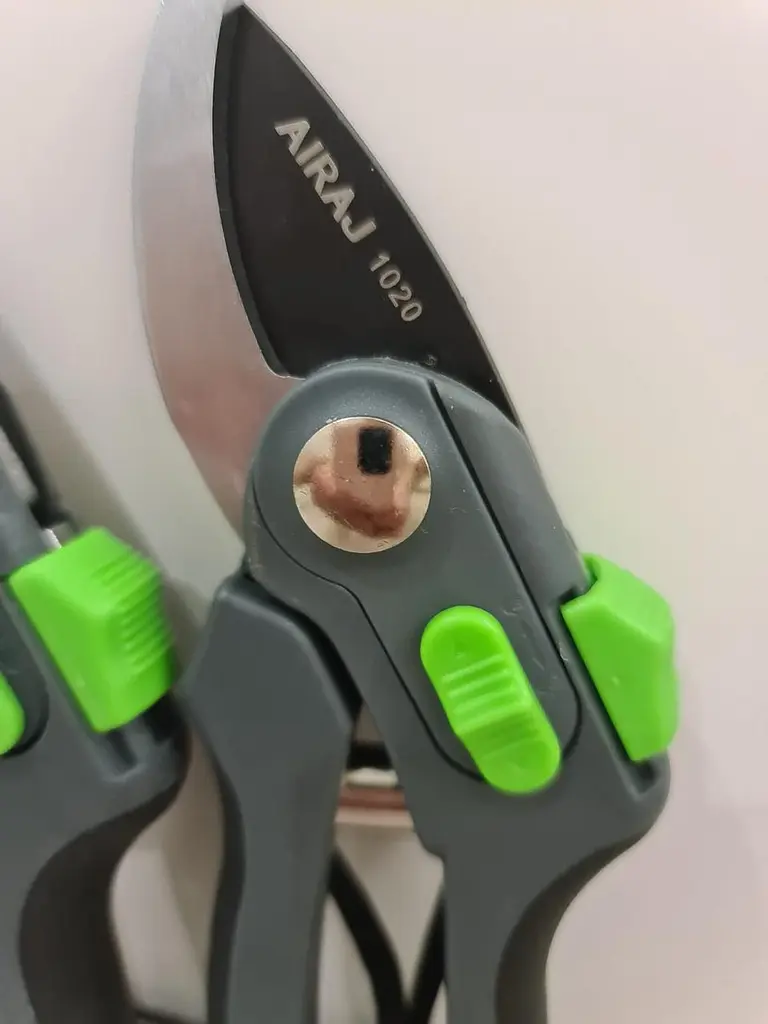 Профессиональный садовый секатор Airaj 1020 - фото 2