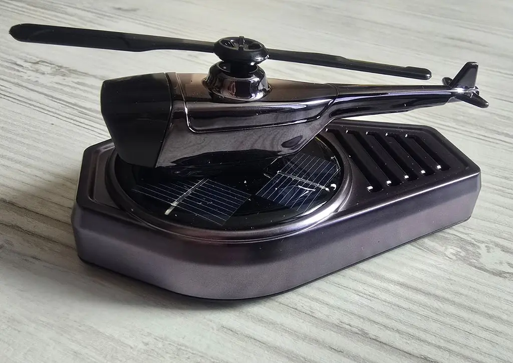 Ароматизатор автомобільний Вертоліт J4 на сонячній батареї - фото 5