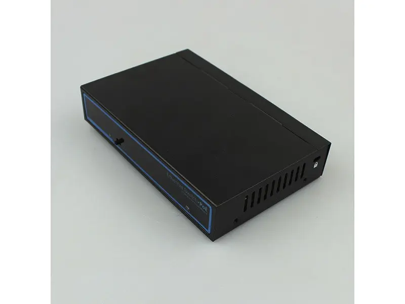 Комутатор Atis PoE-1006-4P/250m - фото 3
