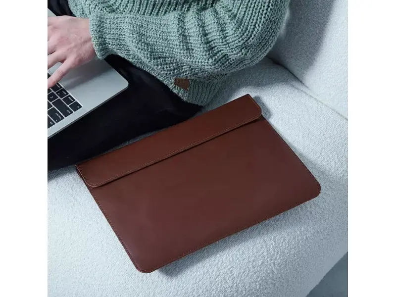 Чохол для ноутбука InCarne Klouz MacBook Pro 14 2021-2025 (класична шкіра) коричневий (klouz-brown-pro-14) - фото 3