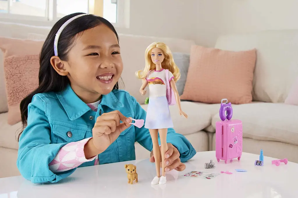 Лялька Barbie Мандрівниця (HJY18) - фото 5