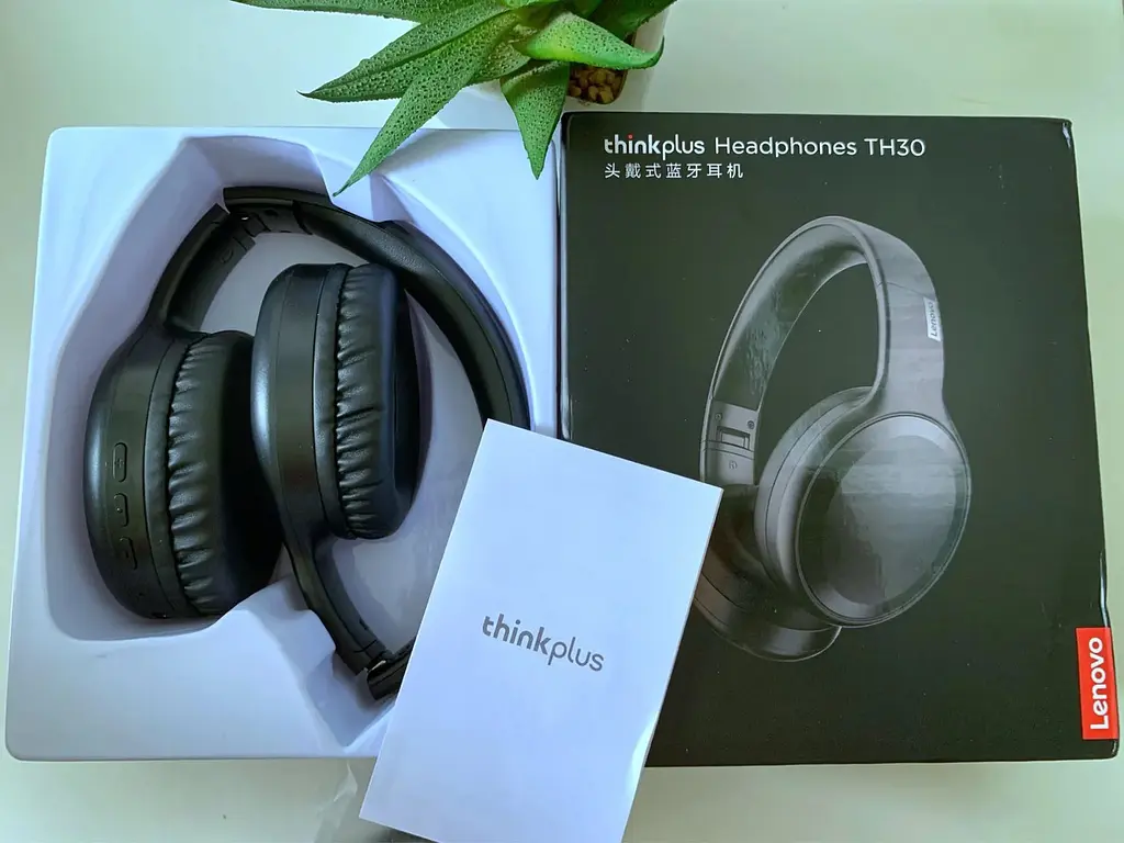 Bluetooth-навушники Lenovo TH30 black - фото 3