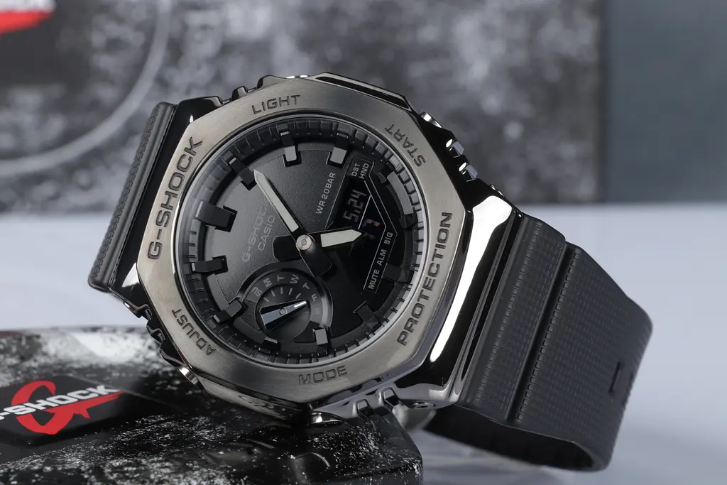 Годинник Casio G-Shock GM-2100BB-1AER - фото 5