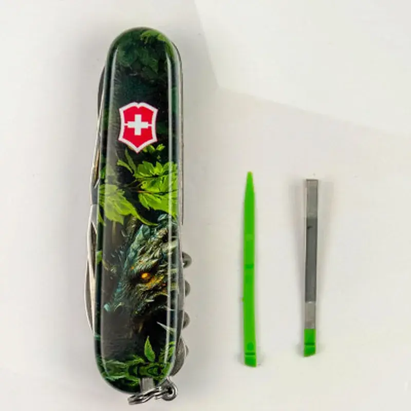 Ніж Victorinox Huntsman Zodiac 91 мм Зелений дерев'яний дракон (1.3713.3_Z3240p) - фото 4