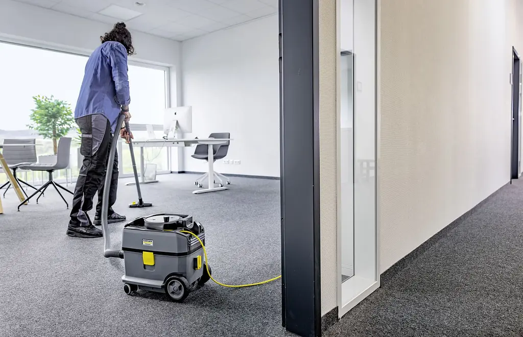 Karcher Пилосос професійний Karcher T 10/1 585Вт 185мБар контейнер 10л 6.6кг - фото 9